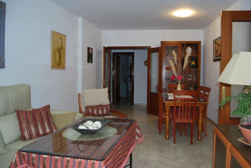 Bonito Piso Cerca De La Estacion Apartamento Córdova Exterior foto