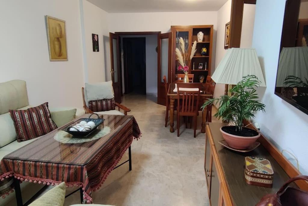 Bonito Piso Cerca De La Estacion Apartamento Córdova Exterior foto